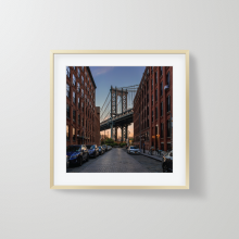 Framed-New-York-City-Print-Manhattan-Bridge-DUMBO-gold-frame Framed print of the Manhattan Bridge in DUMBO