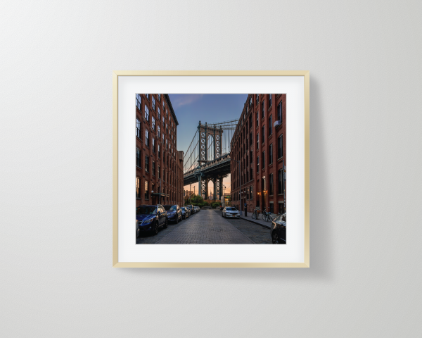 Framed-New-York-City-Print-Manhattan-Bridge-DUMBO-gold-frame Framed print of the Manhattan Bridge in DUMBO